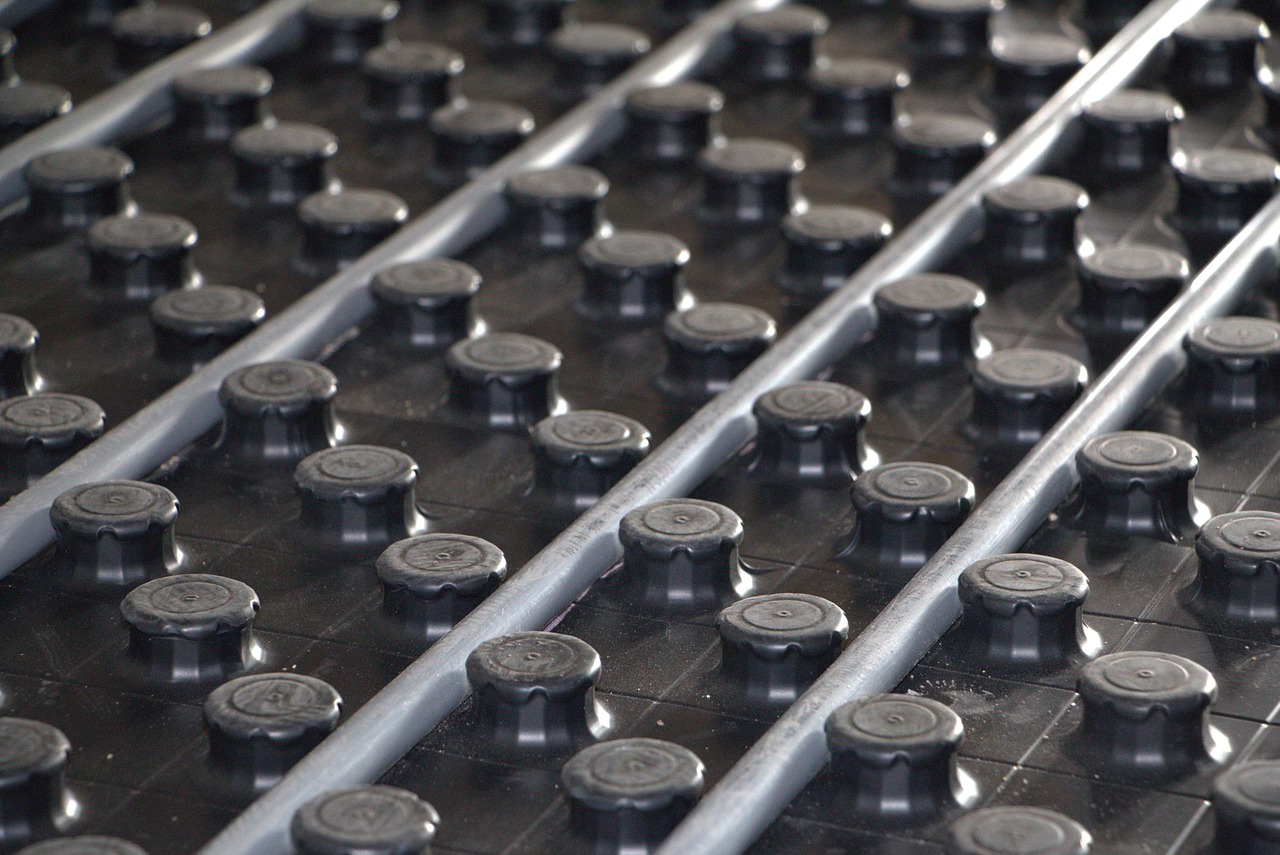 Image for: Устройство водяного теплого пола: монтаж и преимущества. Tags: полы с подогревом, трубы, доски, полистирол, в...