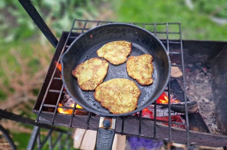 сковороды, уход за сковородой, чистка сковороды